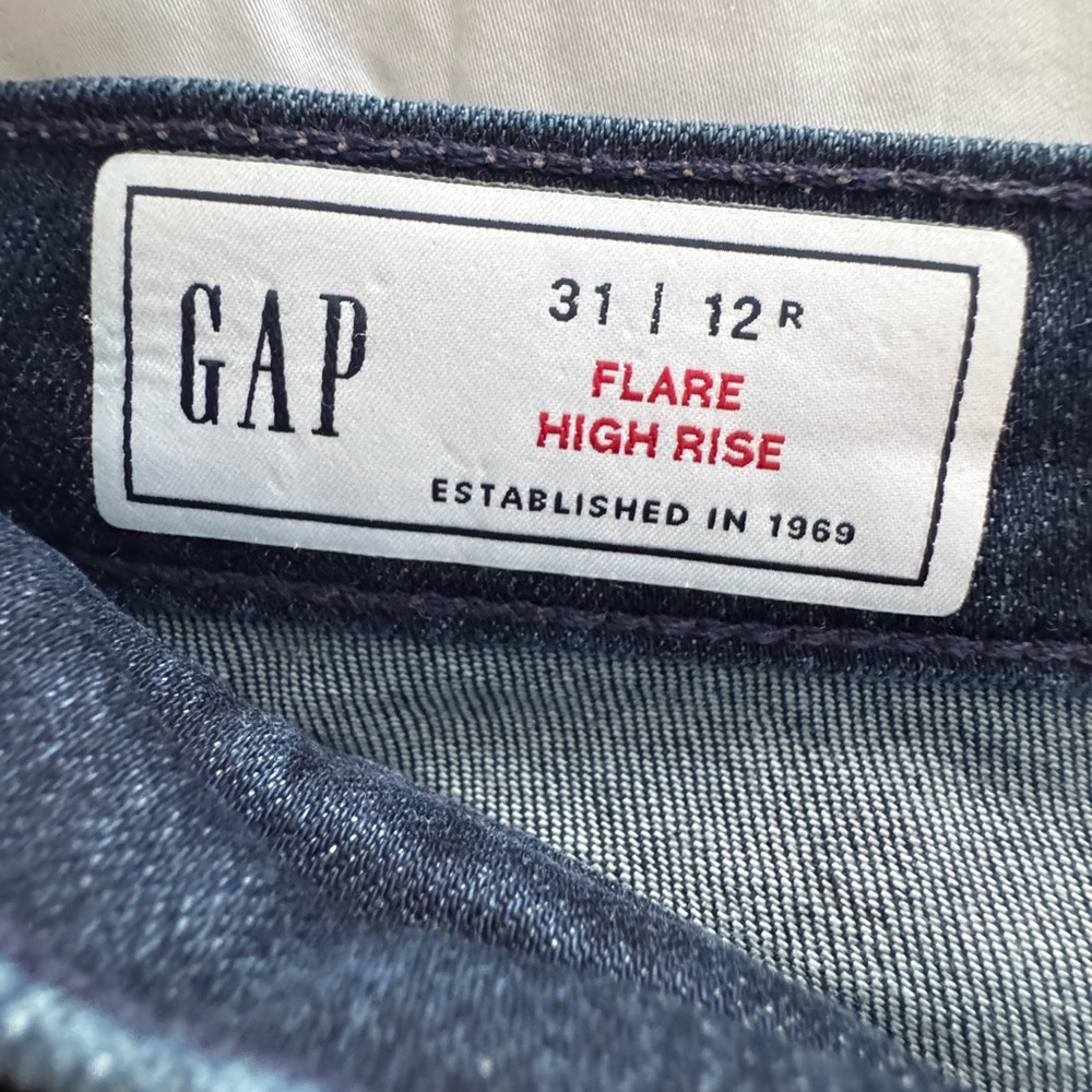 GAP flare leg jeans size 12R/31